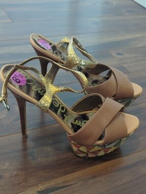 Sam Edelman Brown and Gold Platform Sandals